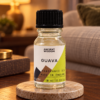 Duftöl Guave – 10 ml in einer warm beleuchteten Wohnszene